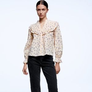 NWT Zara floral print blouse